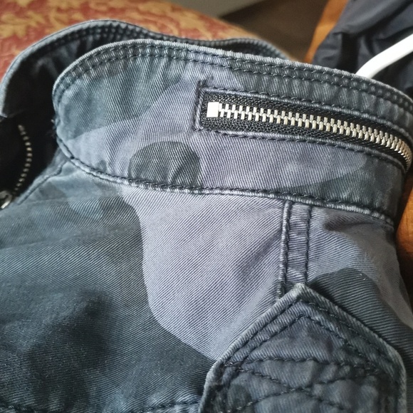 Abercrombie & Fitch Blue Camo Jacket - Picture 4 of 7